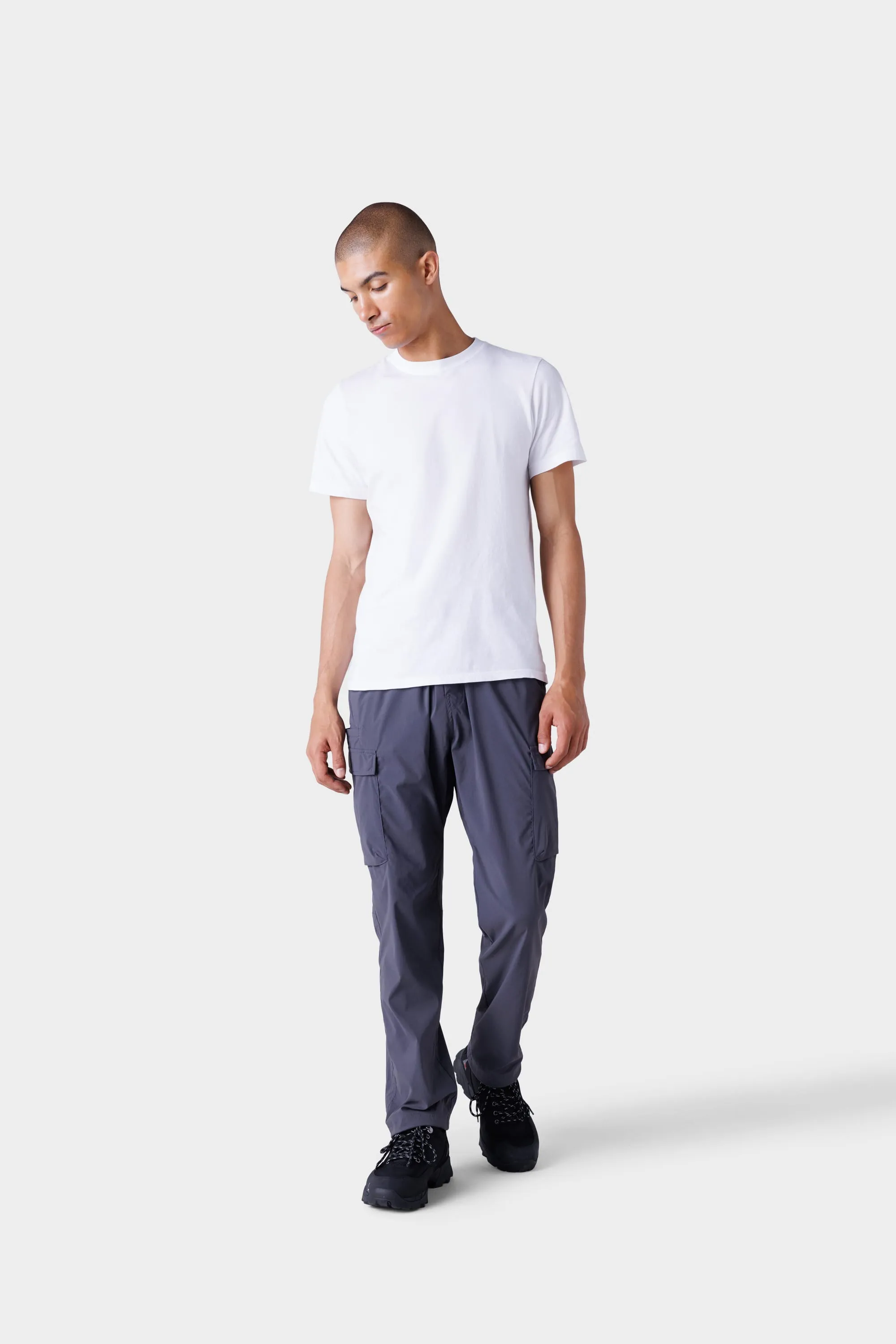 686 Men's Traveler Featherlight Cargo Pant - Wide Tapered Fit