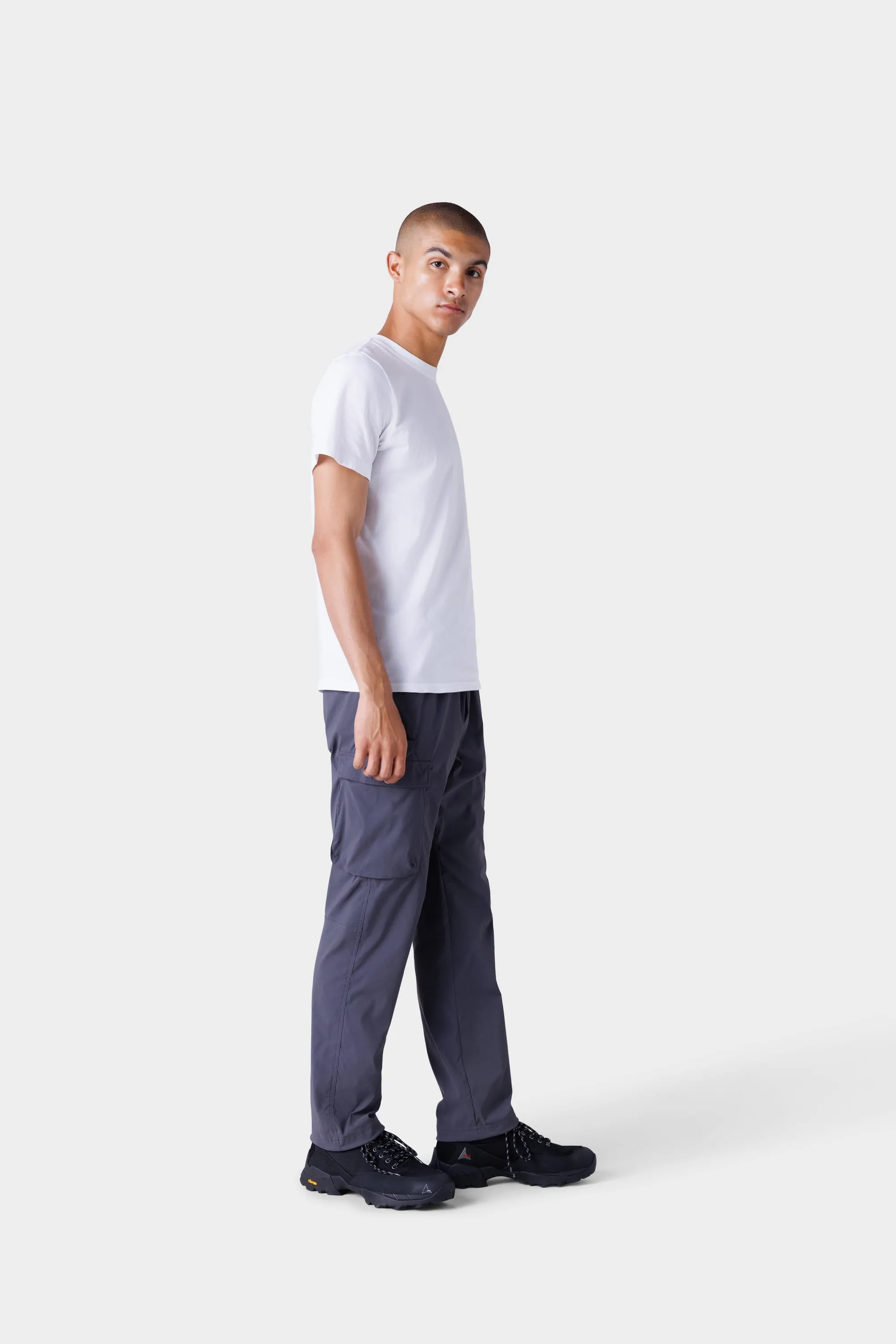 686 Men's Traveler Featherlight Cargo Pant - Wide Tapered Fit