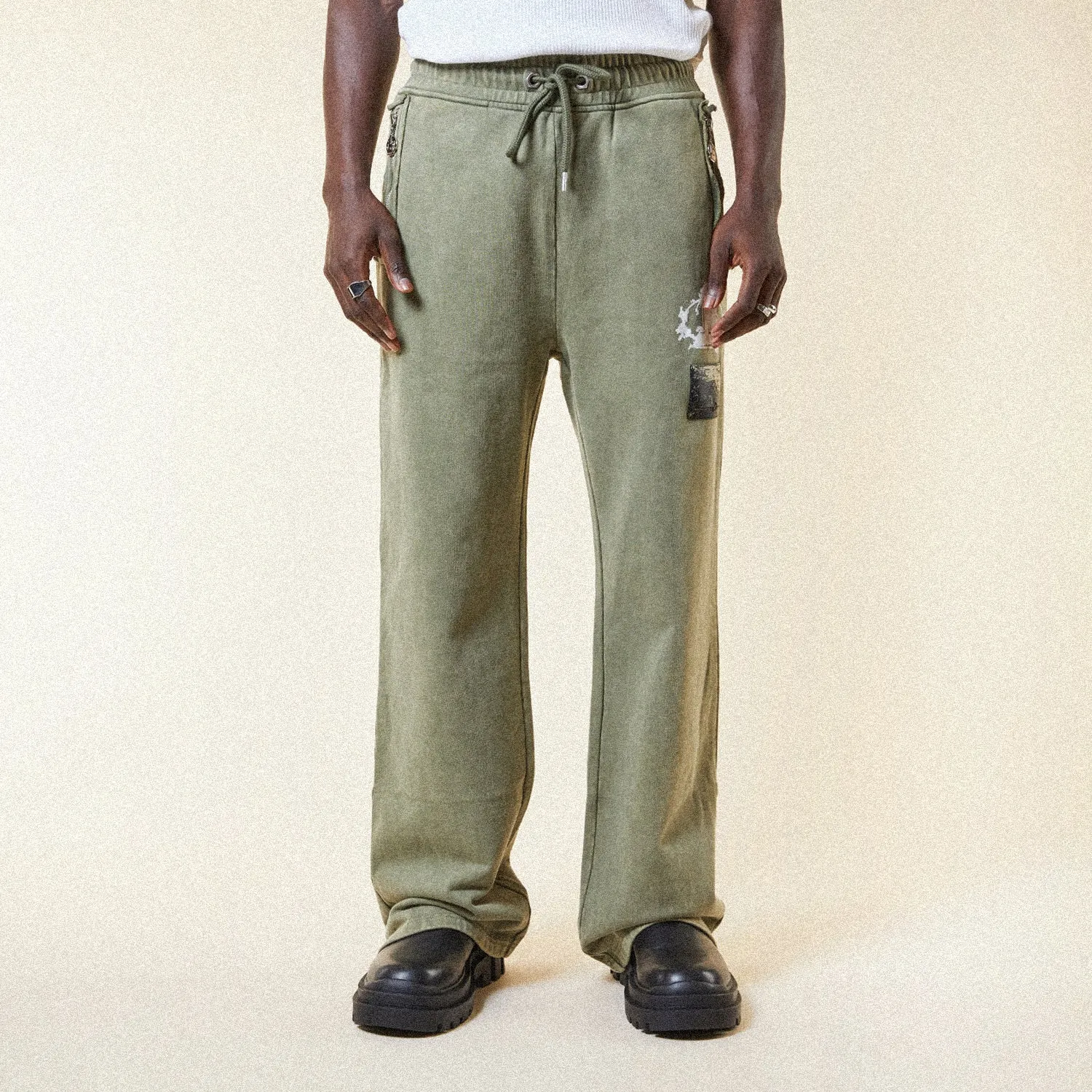 ARTISTS JOGGING PANT - WASHED KHAKI