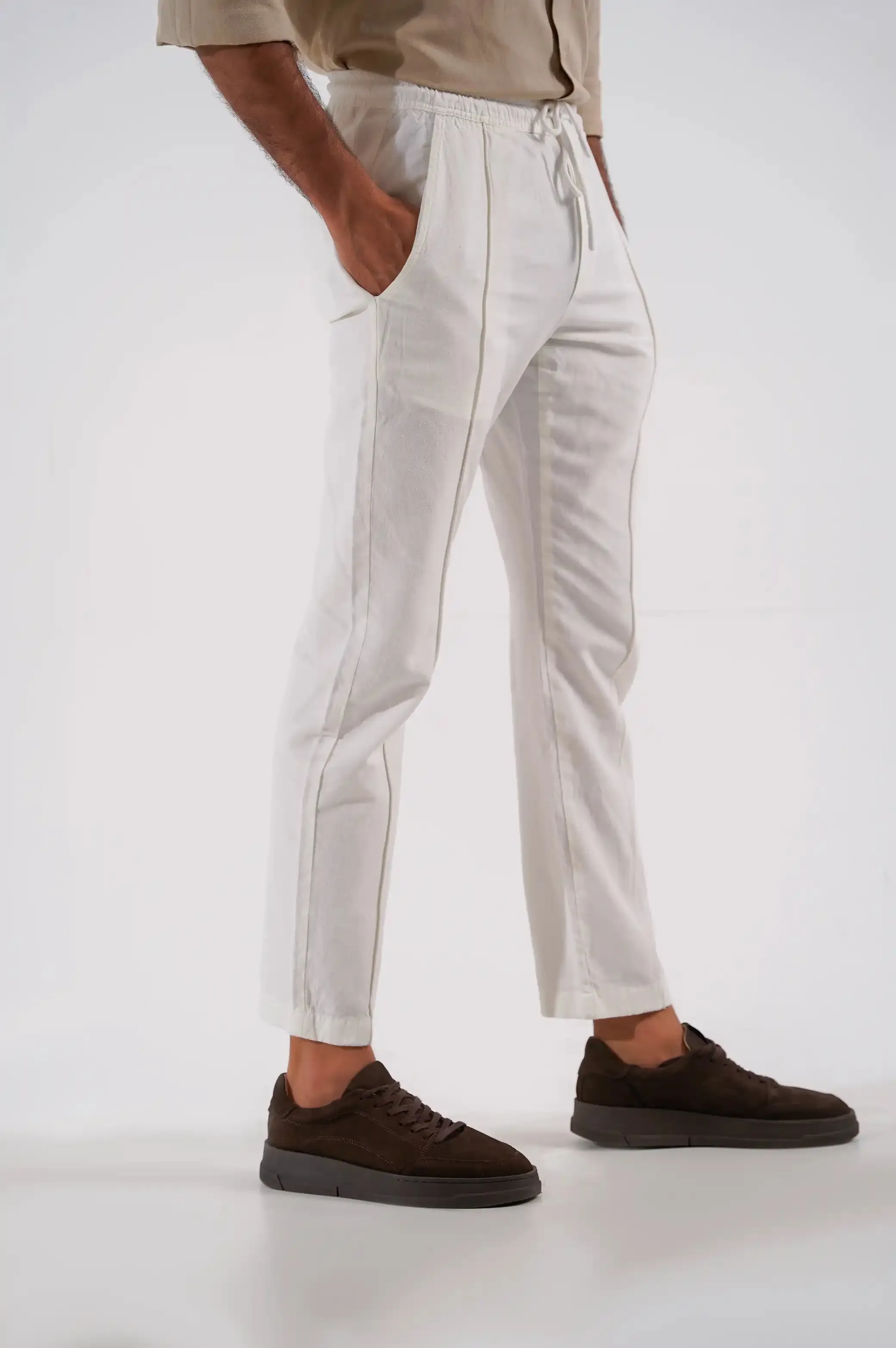 BASIC TAPERED PANTS