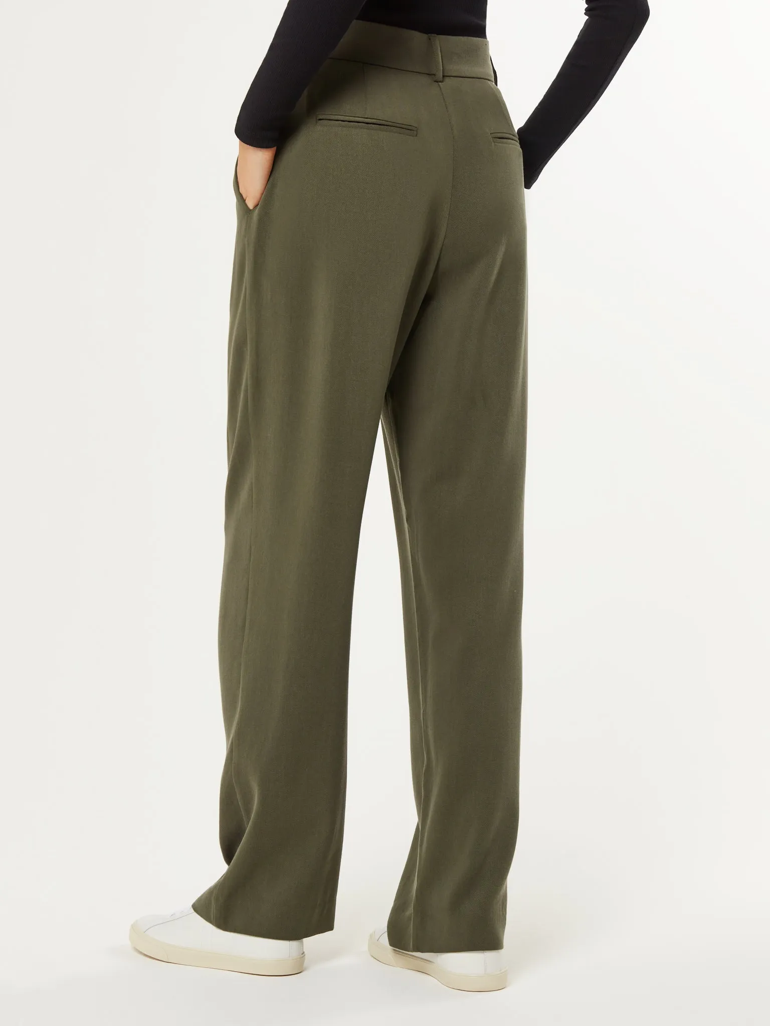 Cinnamon Straight Leg Trousers in Khaki