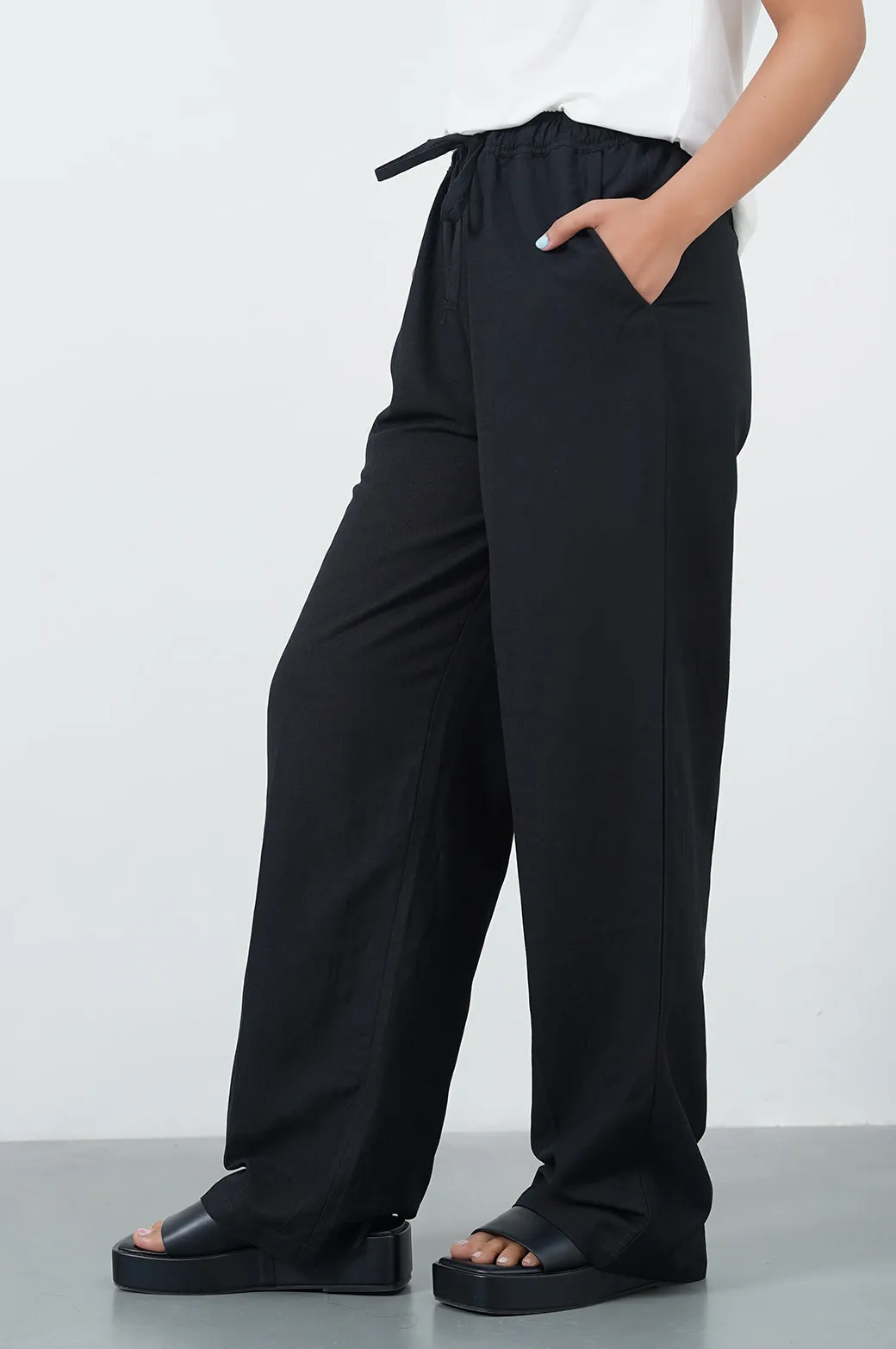 DRAWSTRING WIDE-LEG PANTS