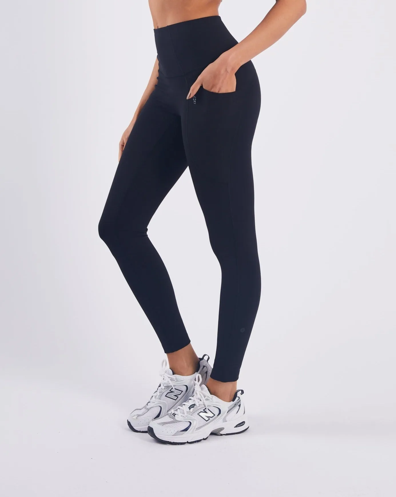 Esme Icon Pant Black