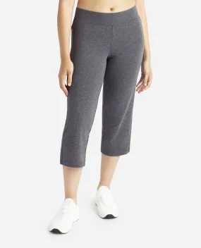 Essentials Yoga Crop Pant