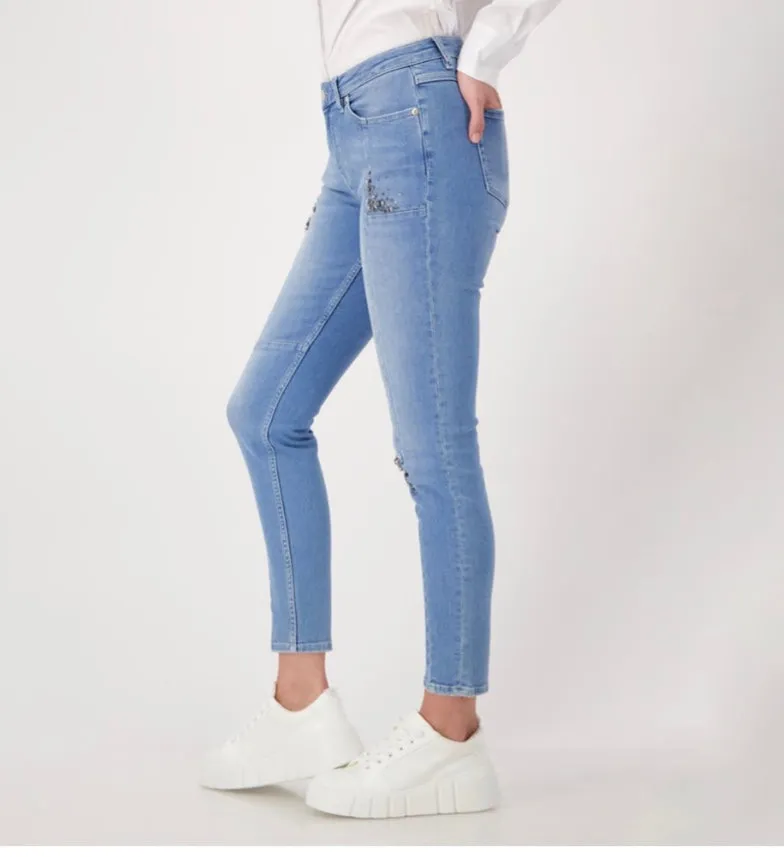 Slim fit jeans