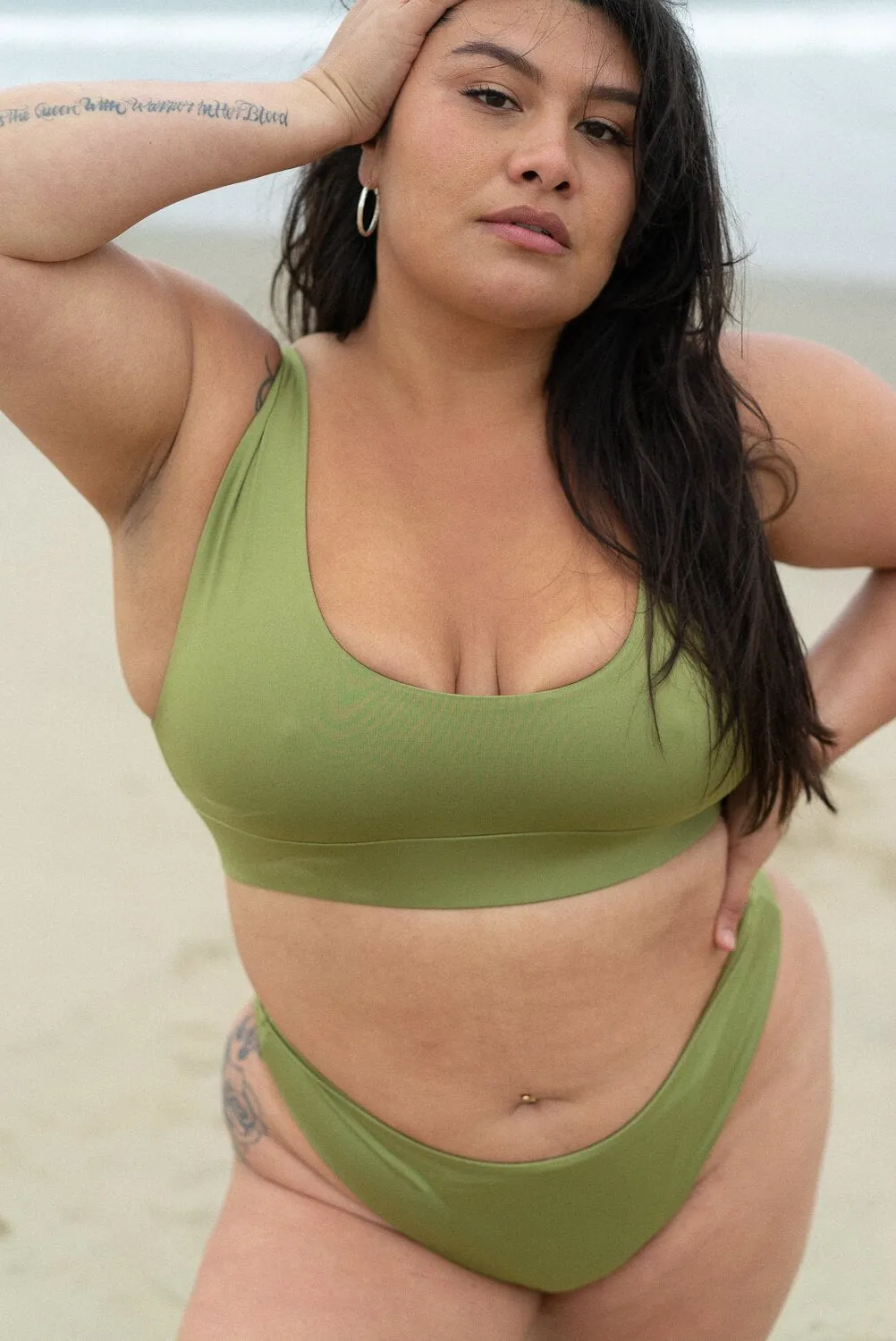 The Sport Scoop Top - Matcha Green