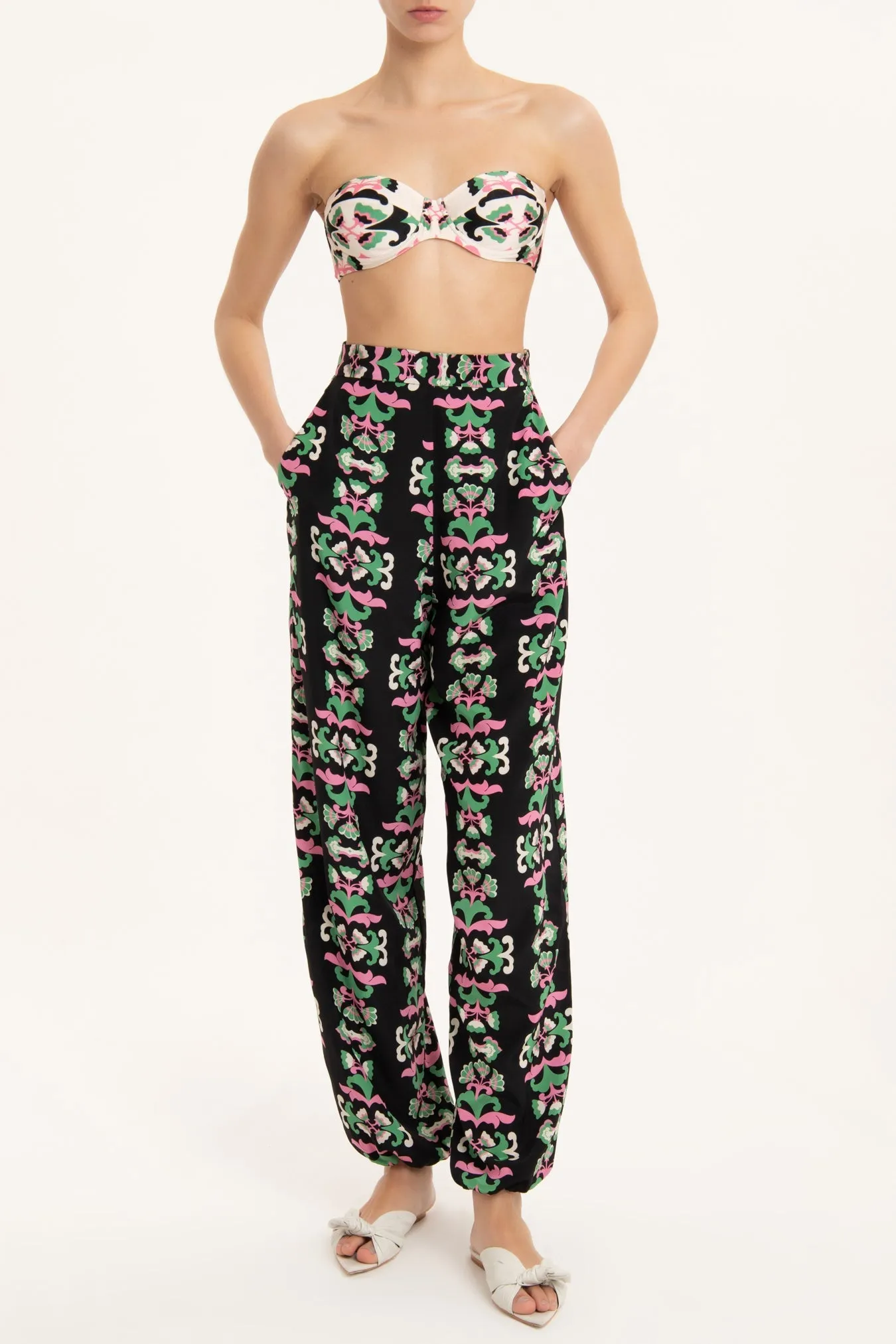 Twisted Flowers Carrot Pants