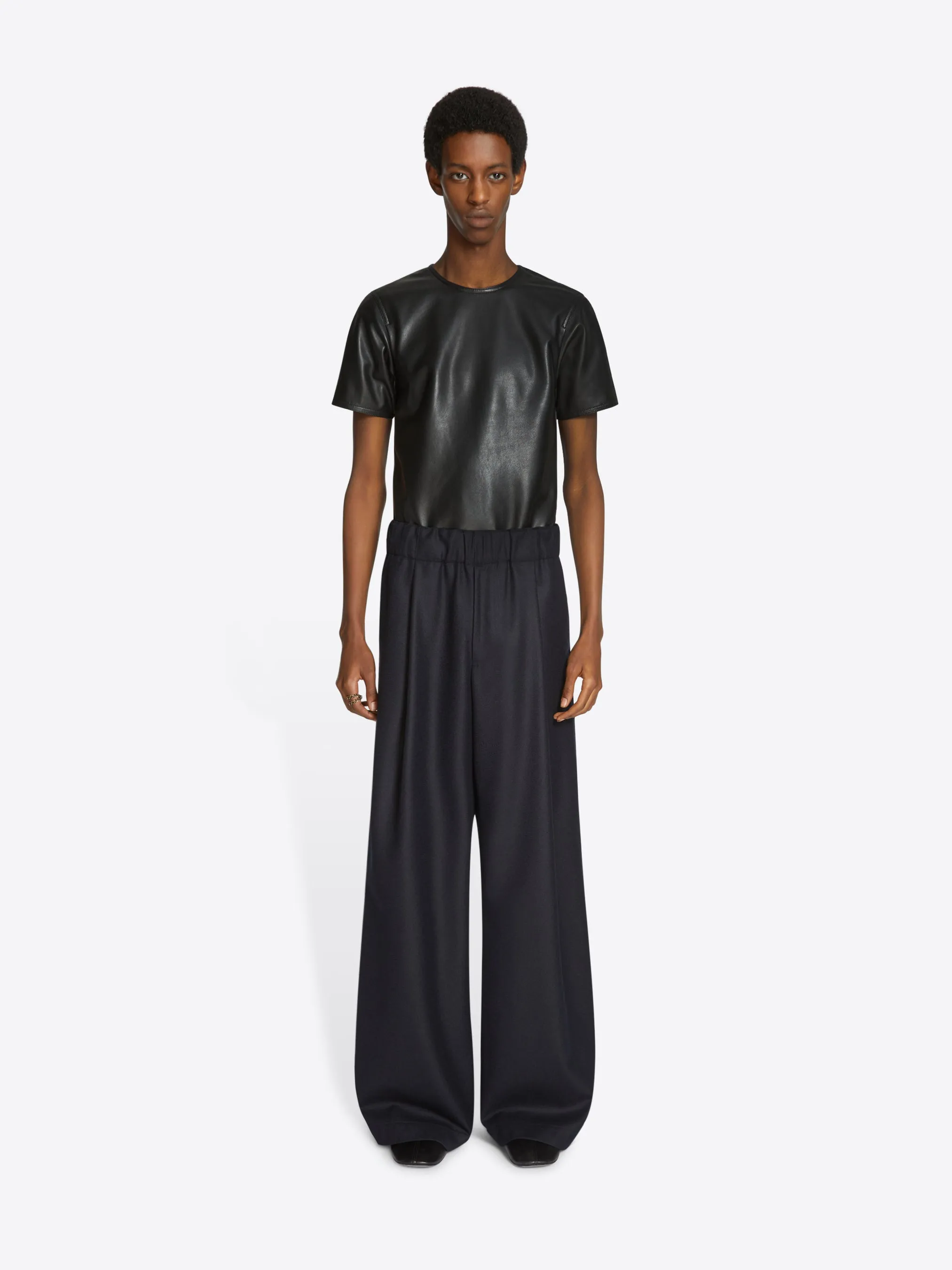 Wool pleated pants